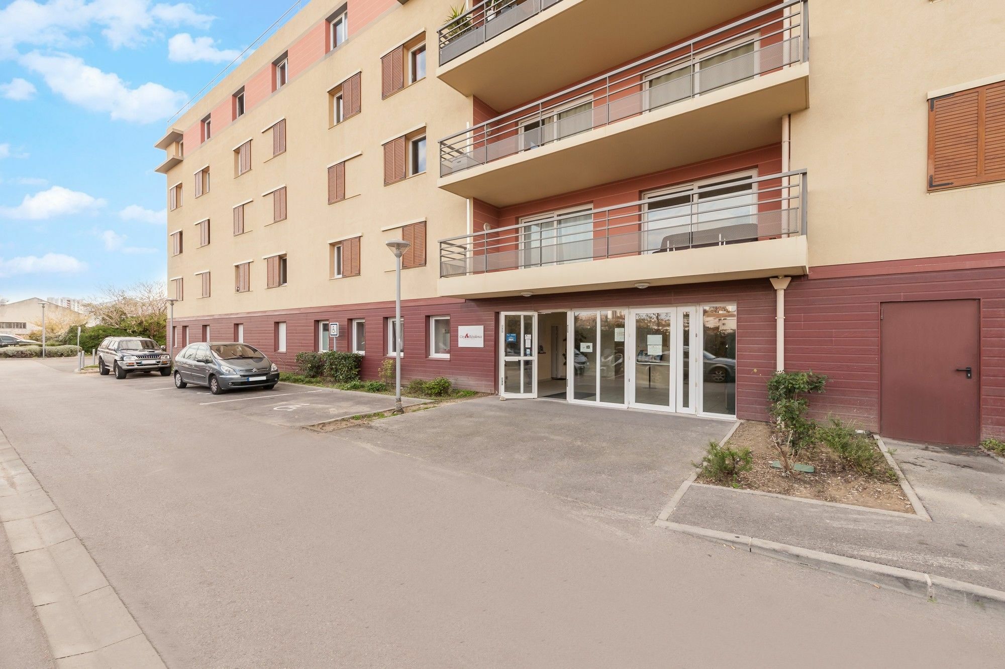 City Residence Марсилия Екстериор снимка